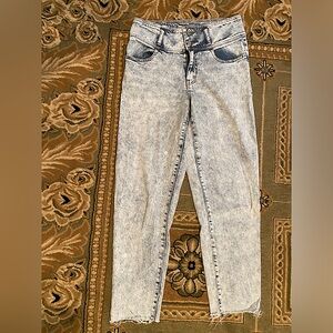SO Highrise Vintage Stretch MOM Jeans!👖